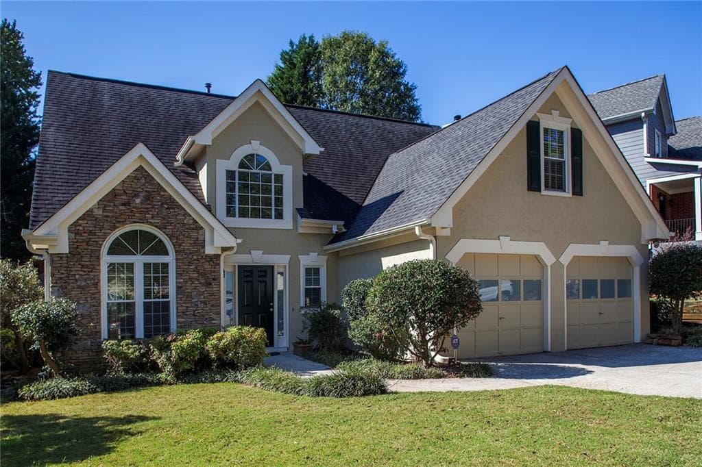 2855 Royal Bluff, Decatur, GA 30030 — most recent listing photo