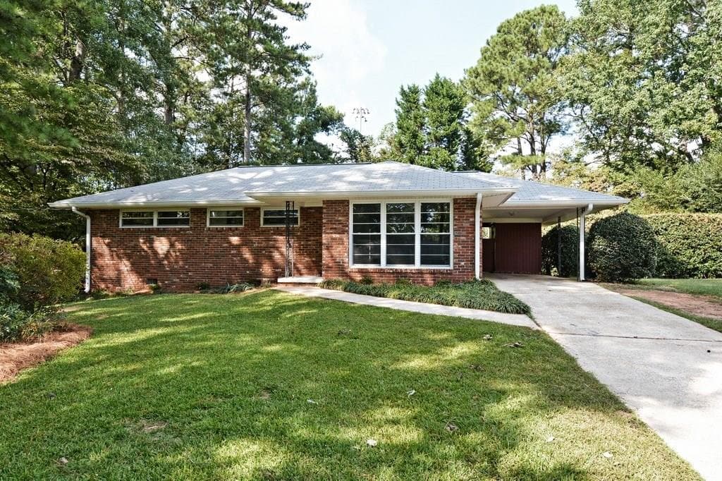 3 bedroom, 1,145 sq ft single family residence sold at 1141 Starline Drive, Smyrna, GA 30080