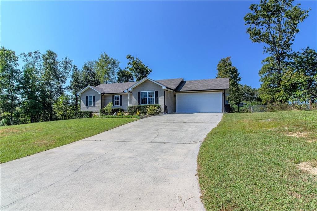 23 Dana Way, Cartersville, GA 30121 — most recent listing photo