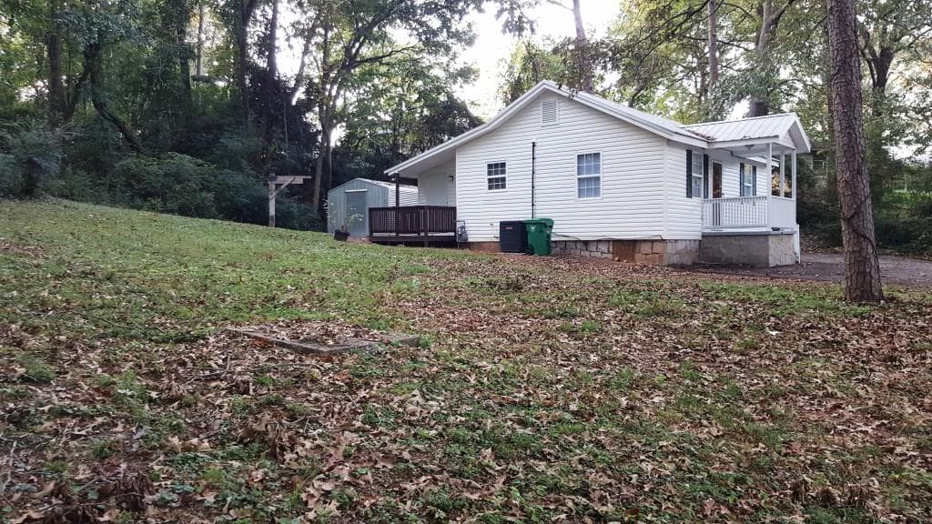 281 Valley Lake Drive, Stone Mountain, GA 30087 — most recent listing photo