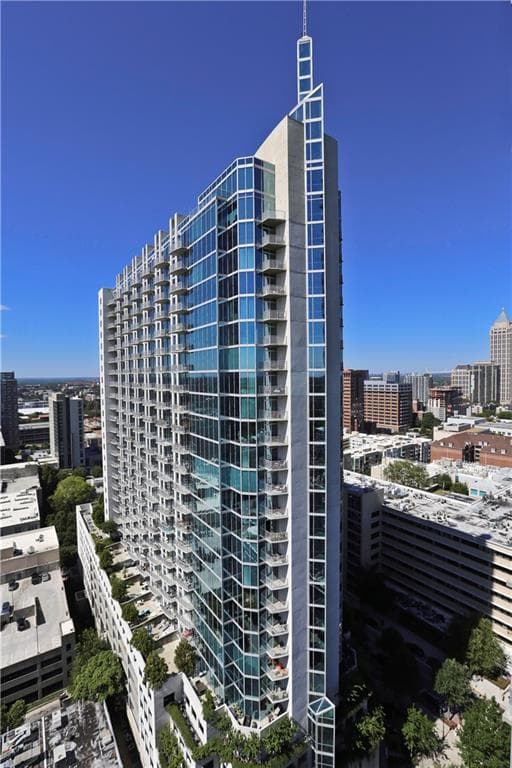 2 bedroom, 1,211 sq ft condominium sold at 860 Peachtree Street 2714, Atlanta, GA 30308