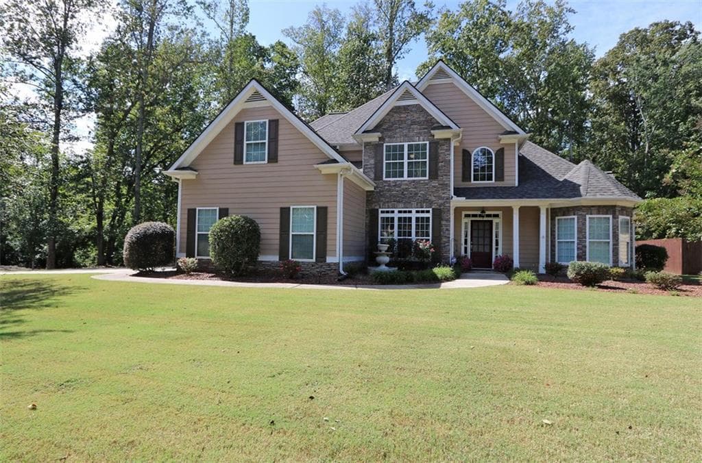 4 bedroom, 2,497 sq ft single family residence sold at 528 Thorn Creek Way, Dallas, GA 30157
