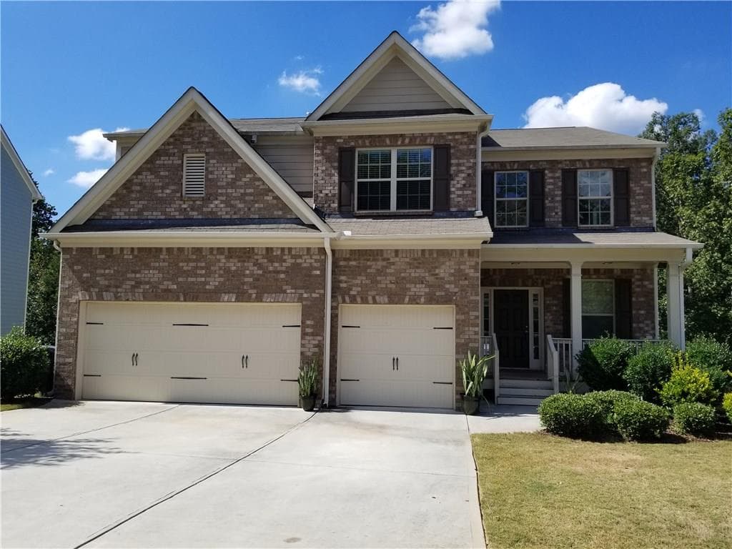 4 bedroom, 3,741 sq ft single family residence sold at 3435 Long Lake Drive, Douglasville, GA 30135