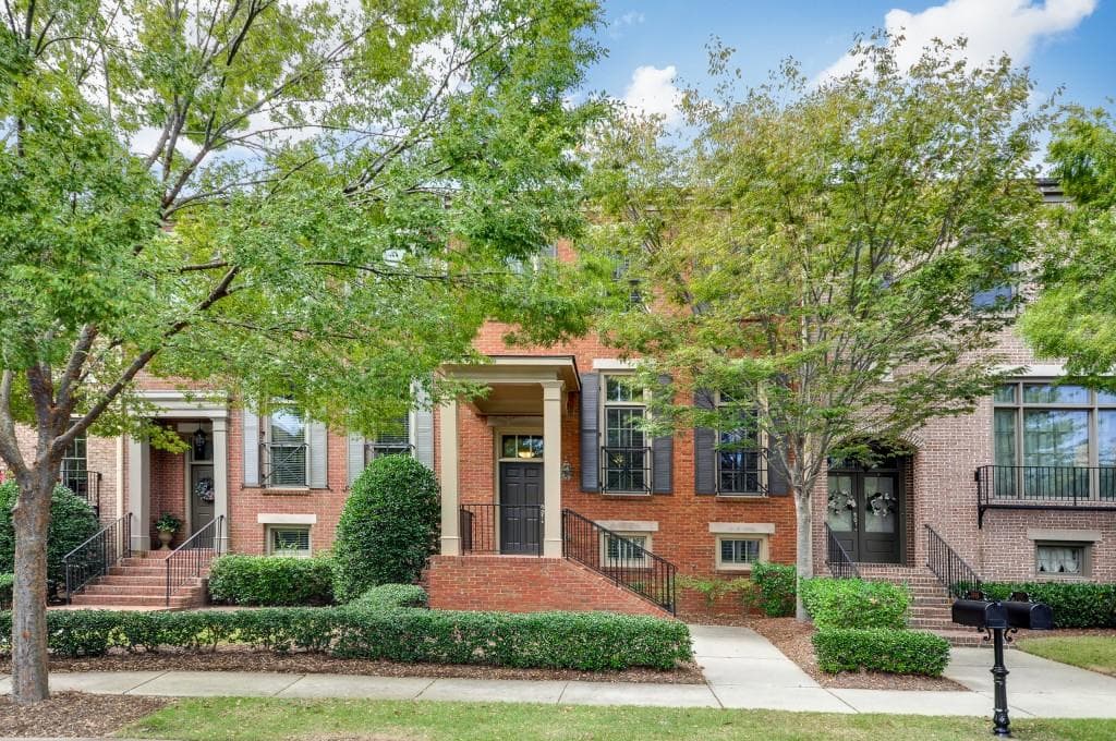 4 bedroom, 2,662 sq ft townhouse sold at 3116 Neal Court, Cumming, GA 30041