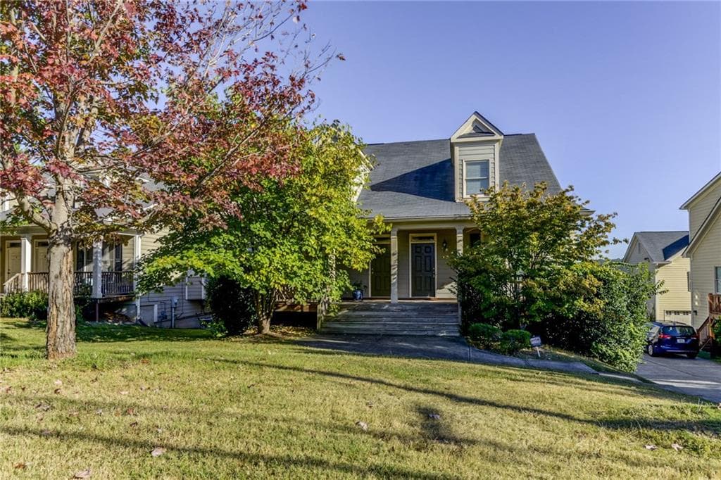3 bedroom, 1,748 sq ft townhouse sold at 1433 Carroll Drive 5, Atlanta, GA 30318