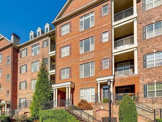 2300 Peachford Road 3403, Dunwoody, GA 30338 — most recent listing photo