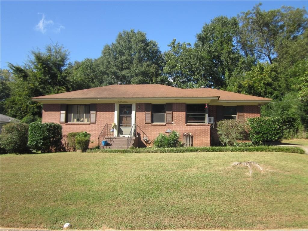 2547 Glendale Circle, Smyrna, GA 30080 — most recent listing photo
