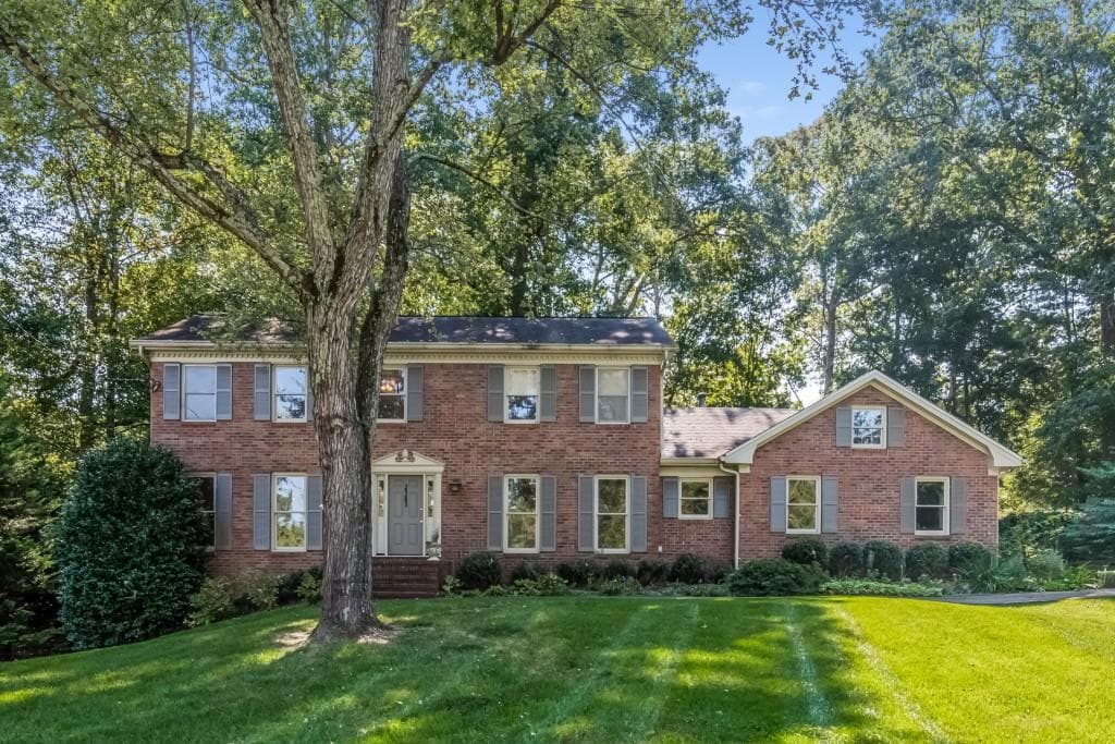 2383 Welton Place, Dunwoody, GA 30338 — most recent listing photo