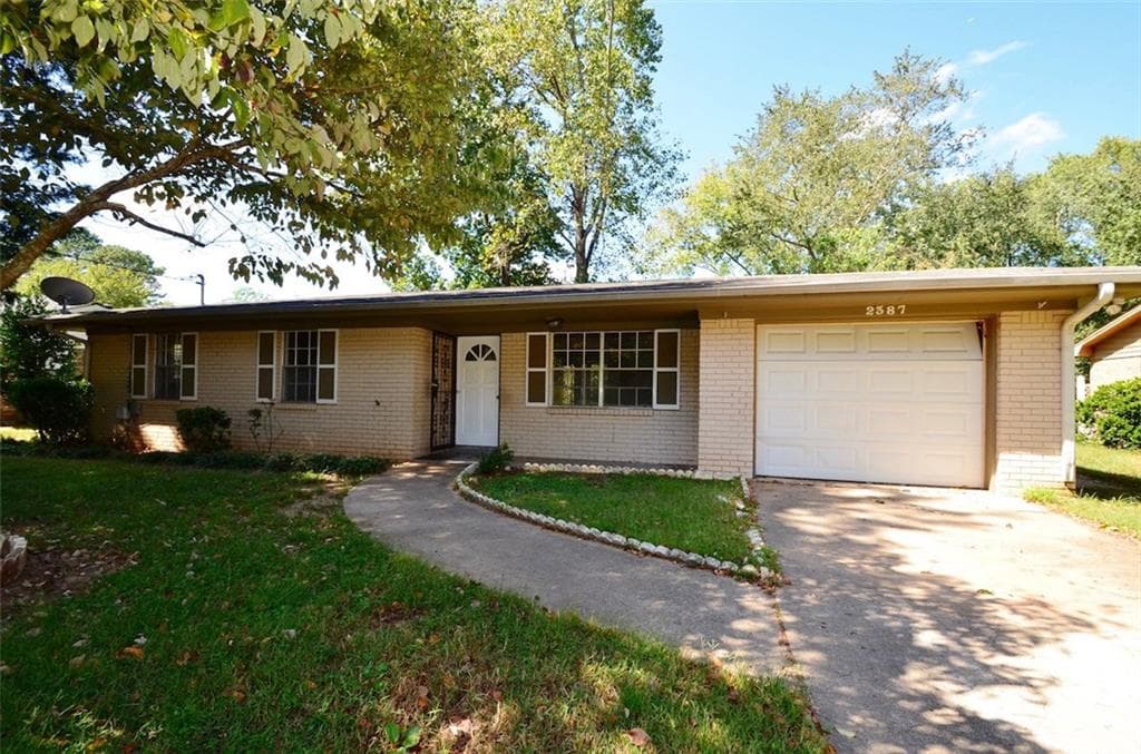 2387 Deer Pass Way, Decatur, GA 30035 — most recent listing photo