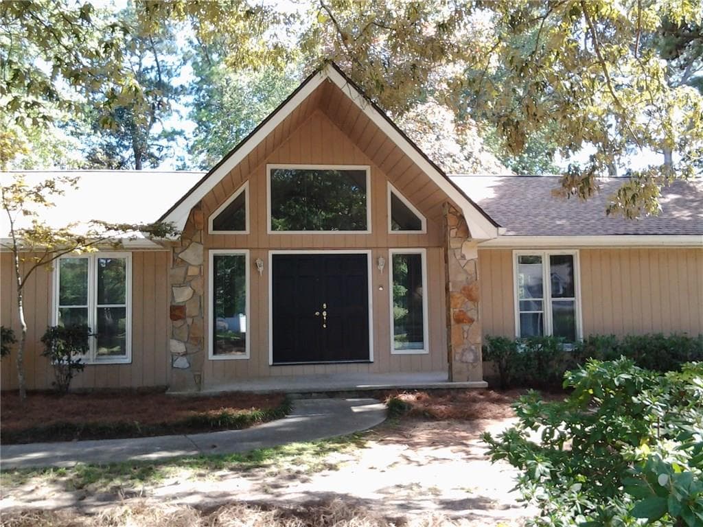 1850 Abercorn Way, Snellville, GA 30078 — most recent listing photo