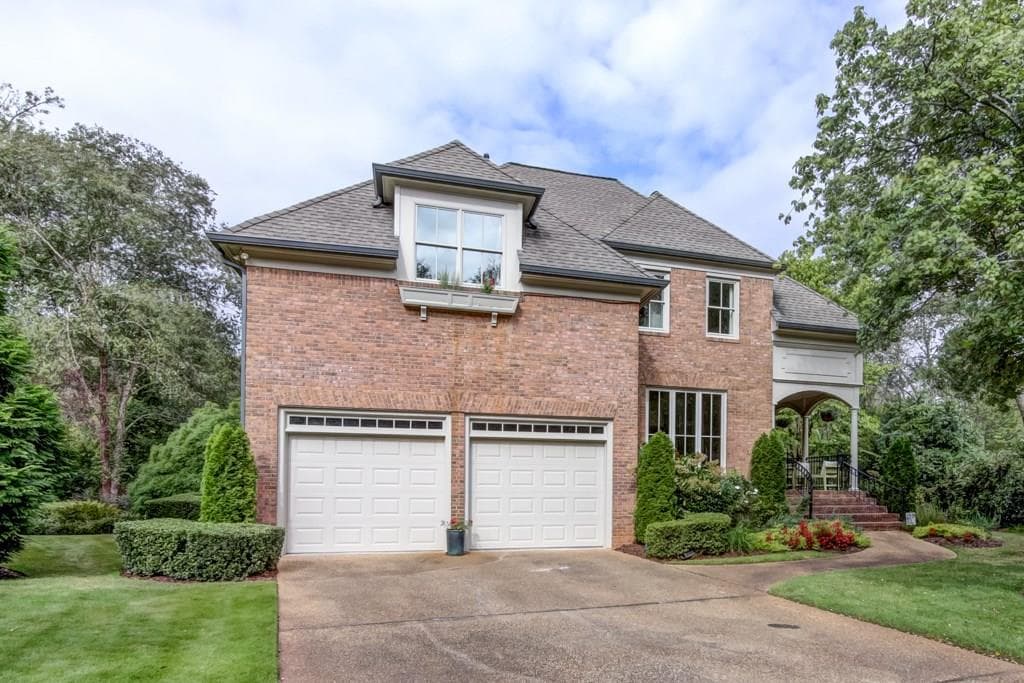 1022 Saint James Crossing, Brookhaven, GA 30319 — most recent listing photo