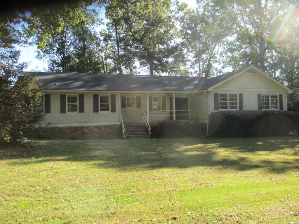 4595 Forest Green Drive, Sugar Hill, GA 30518 — most recent listing photo