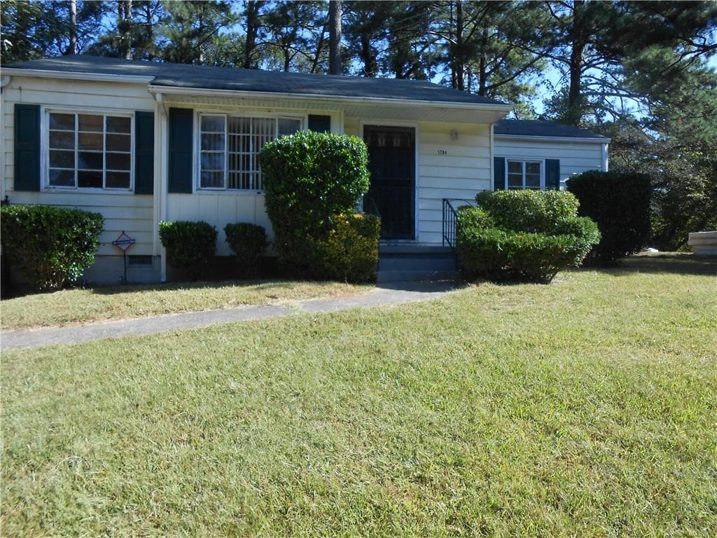 2 bedroom, 1,063 sq ft single family residence sold at 1784 Brewer Boulevard, Atlanta, GA 30310