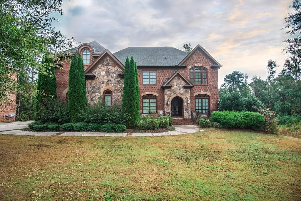 2942 Springbluff Lane, Buford, GA 30519 — most recent listing photo