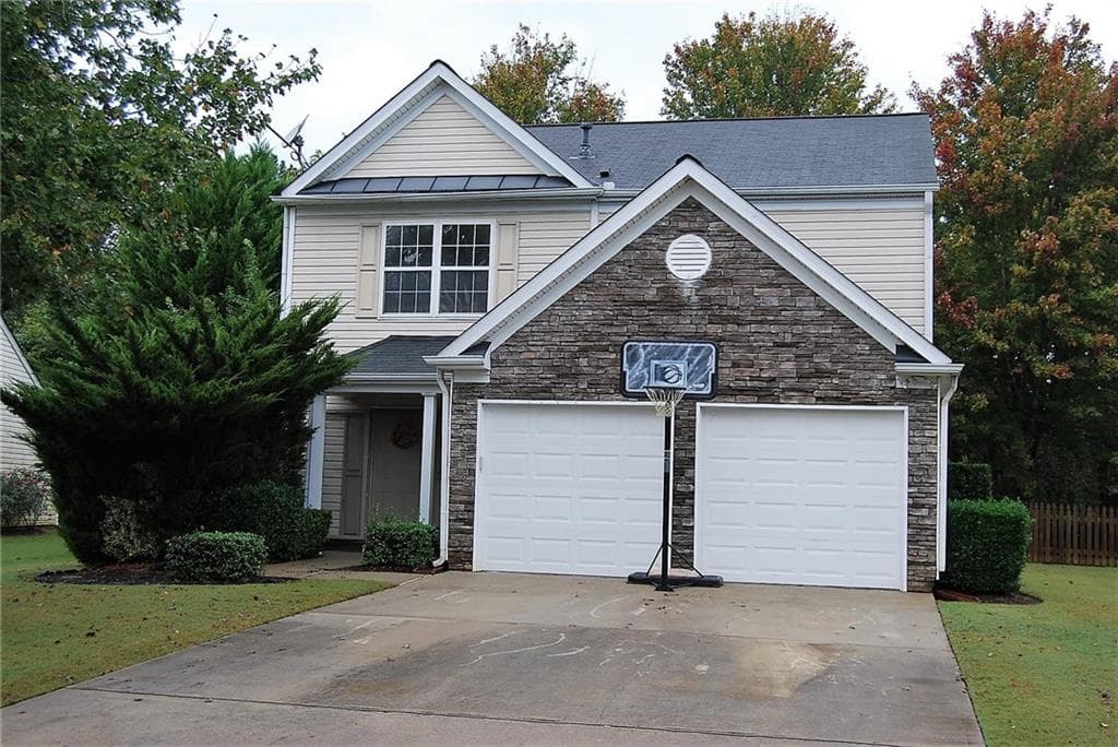 3 bedroom, 1,848 sq ft single family residence sold at 208 Carrington Way, Canton, GA 30115