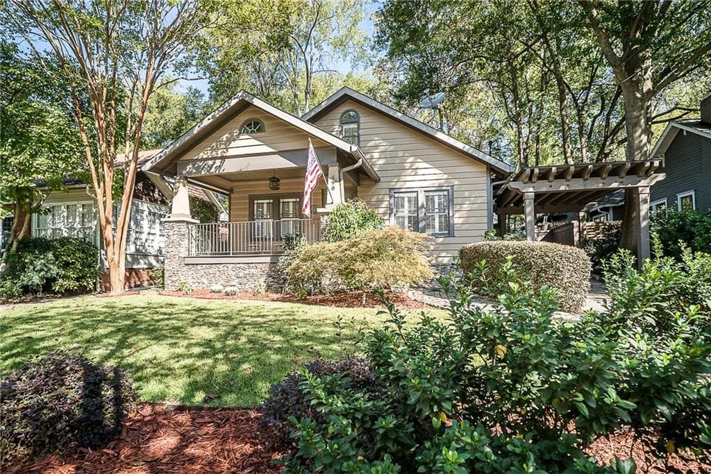 3 bedroom, 1,755 sq ft single family residence sold at 690 Virginia Avenue, Atlanta, GA 30306