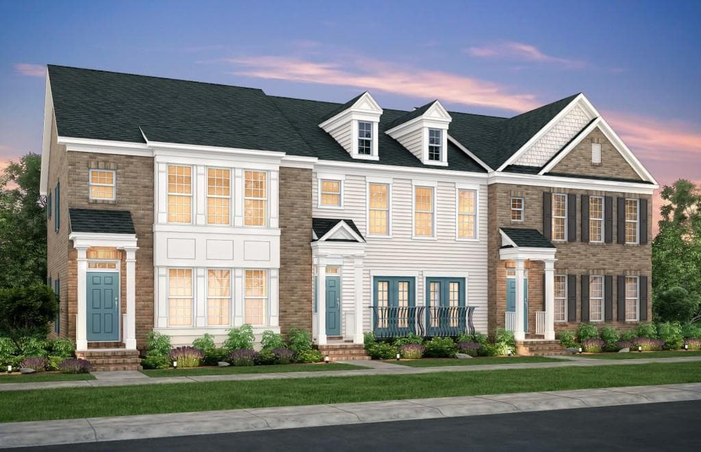 4 bedroom, 2,475 sq ft townhouse sold at 1983 Washington Park Lane, Decatur, GA 30033