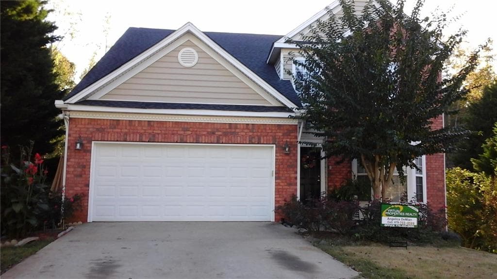 165 Lazy Willow Lane, Lawrenceville, GA 30044 — most recent listing photo