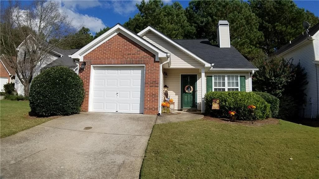 2 bedroom, 1,099 sq ft single family residence sold at 216 Park Place, Woodstock, GA 30189