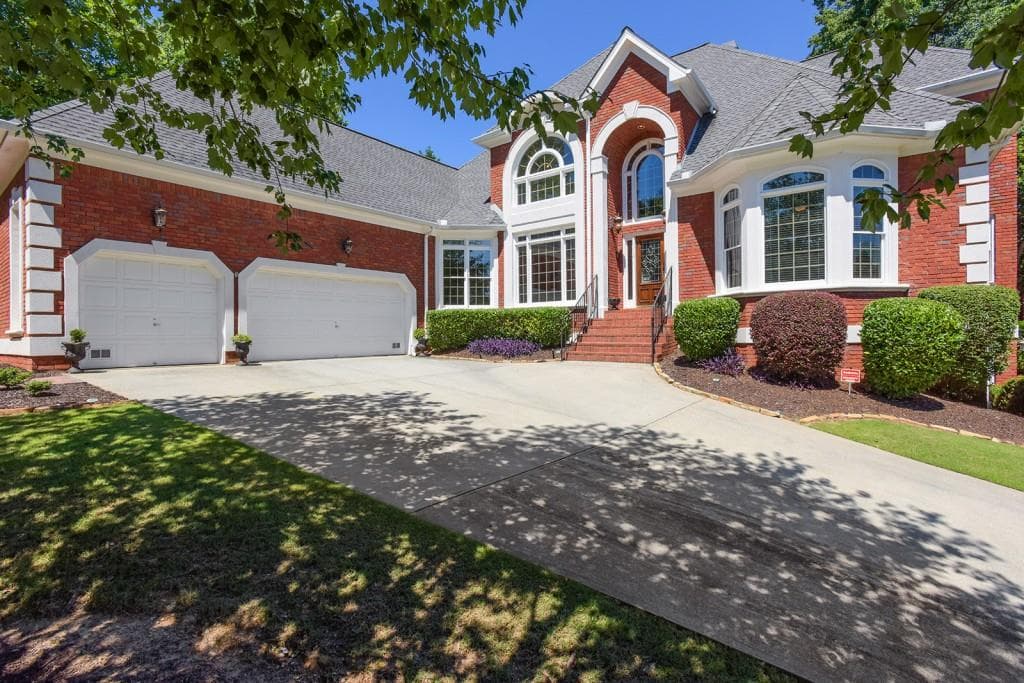 315 Sharpe Lane, Alpharetta, GA 30022 — most recent listing photo