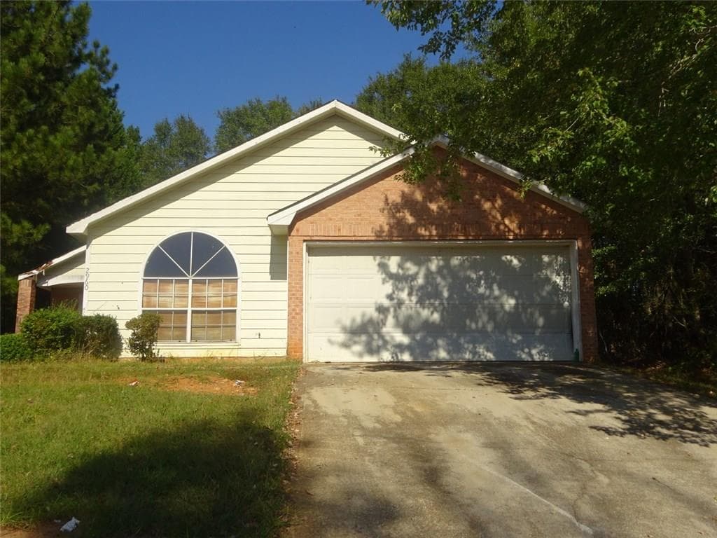 2960 Patty Hollow, Decatur, GA 30034 — most recent listing photo