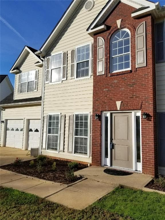 1361 Woodland View Road, Lawrenceville, GA 30043 — most recent listing photo