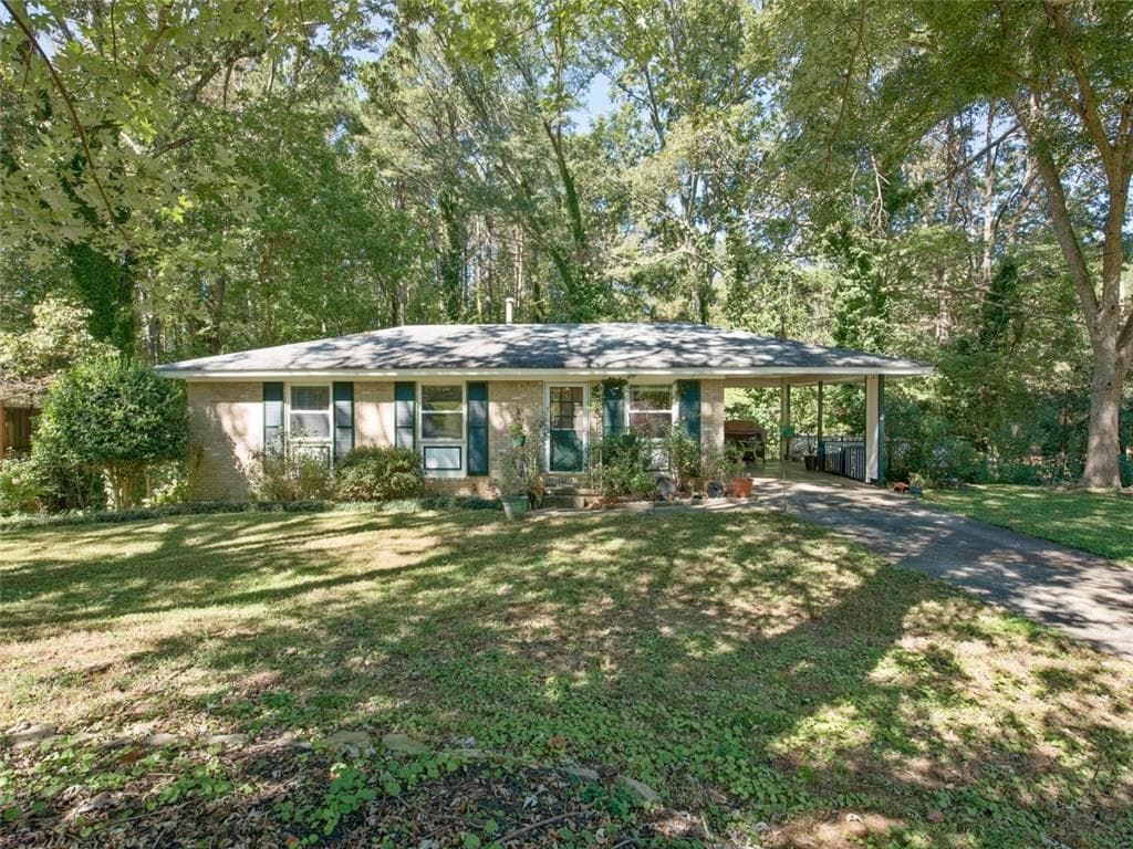 322 Crestview Circle, Roswell, GA 30075 — most recent listing photo