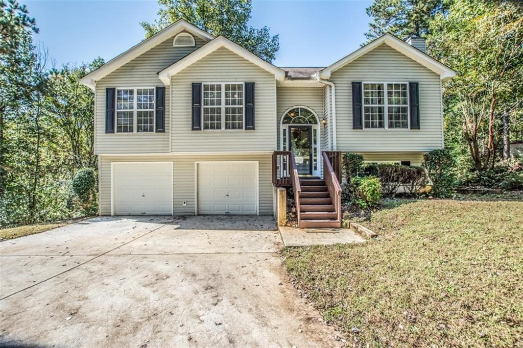 5514 Chestnut Creek Lane, Flowery Branch, GA 30542 — most recent listing photo
