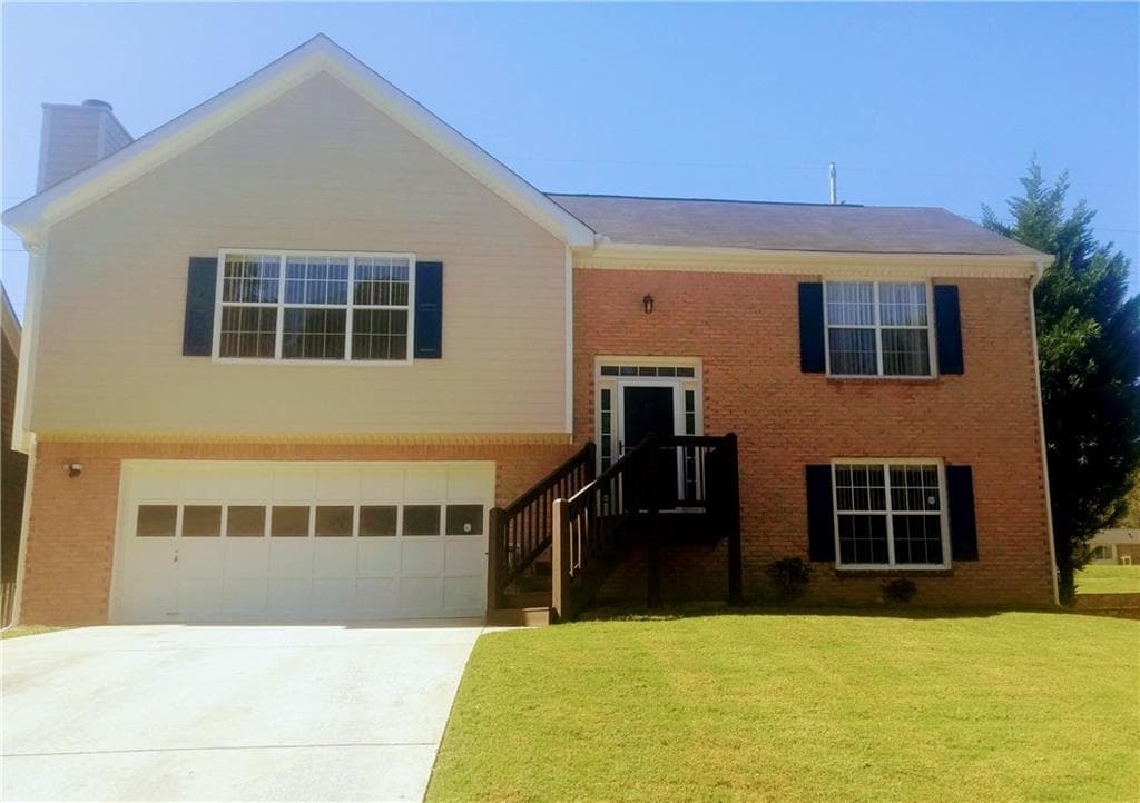 3 bedroom, 1,905 sq ft single family residence sold at 118 Melody Lane, Lawrenceville, GA 30043