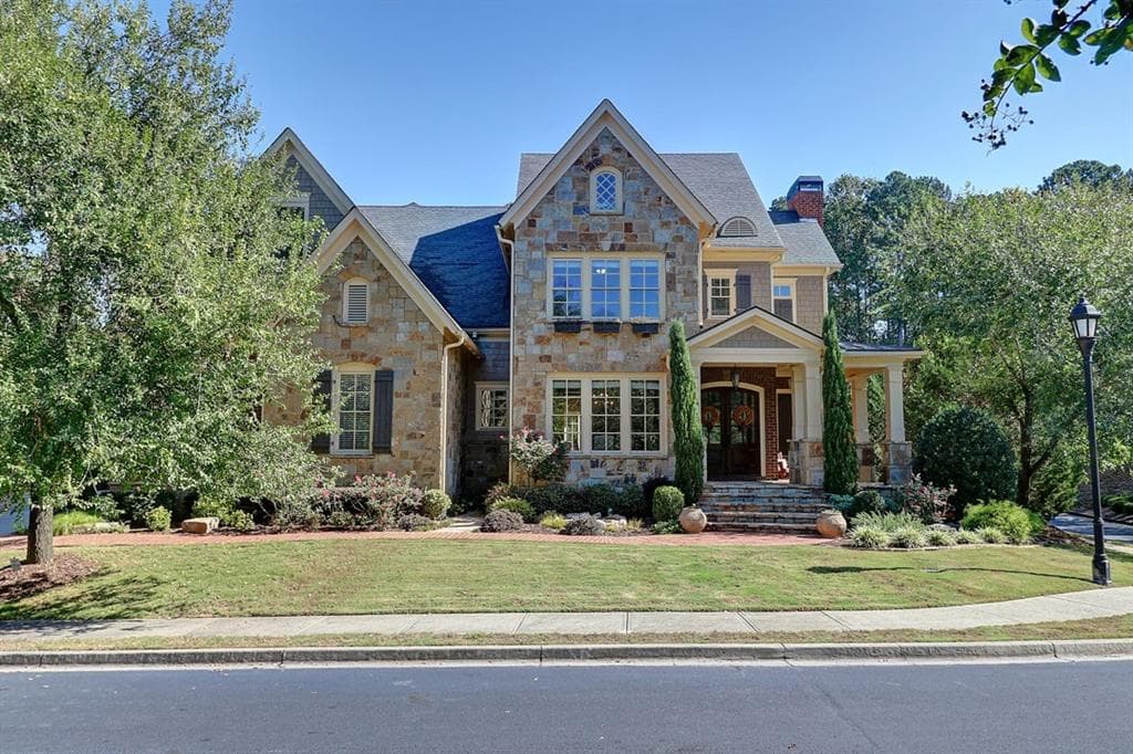 5113 Creek Walk Circle, Peachtree Corners, GA 30092 — most recent listing photo