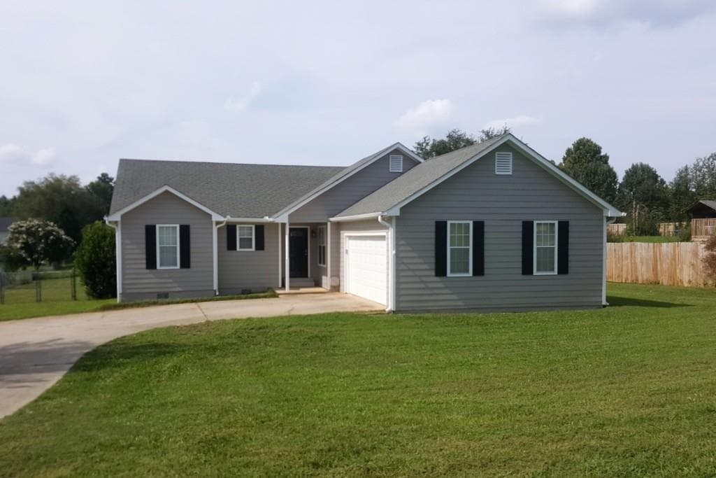 1208 Cabots Drive, Auburn, GA 30011 — most recent listing photo