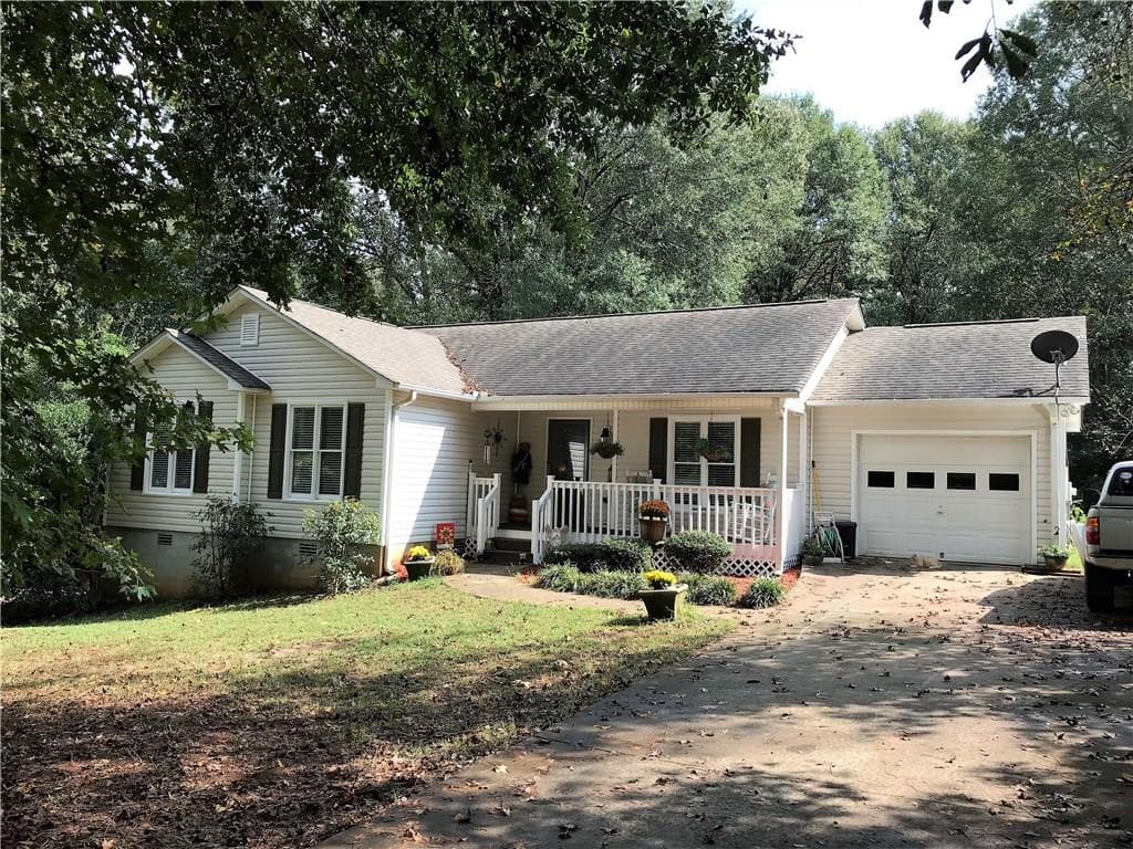 943 Dogwood Trail, Winder, GA 30680 — most recent listing photo