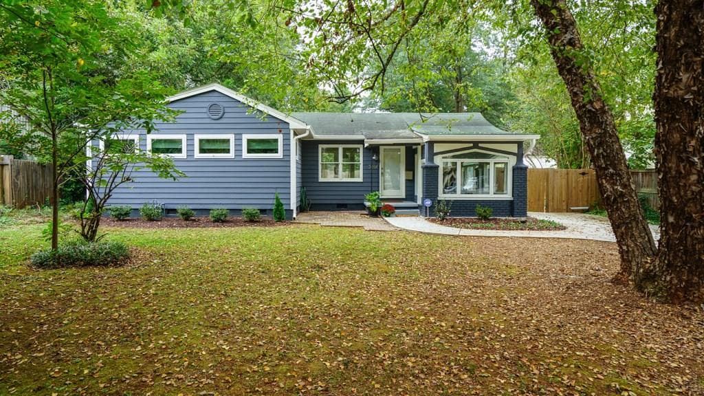 3 bedroom single family residence sold at 3206 Kensington Road, Avondale Estates, GA 30002