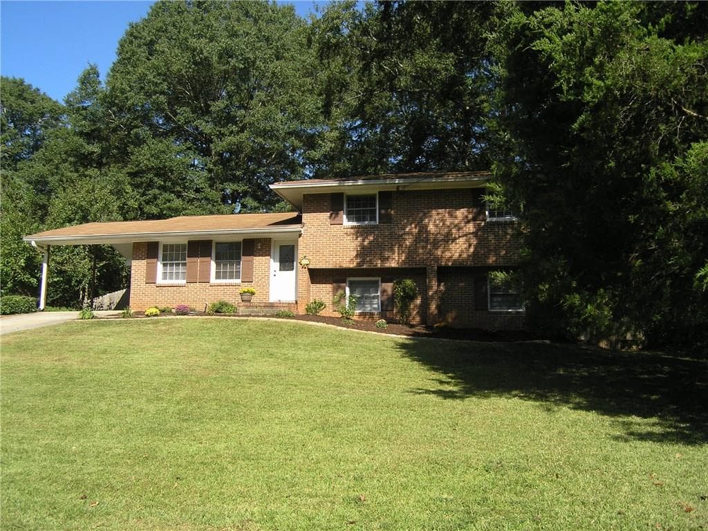 1160 Mayfield Drive, Decatur, GA 30033 — most recent listing photo