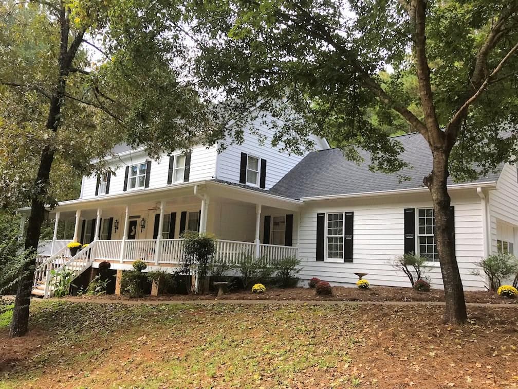 5 bedroom, 3,886 sq ft single family residence sold at 496 Hughes Road, Hiram, GA 30141