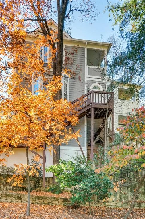 4 bedroom, 2,016 sq ft townhouse sold at 1173 Davis Place L, Atlanta, GA 30318