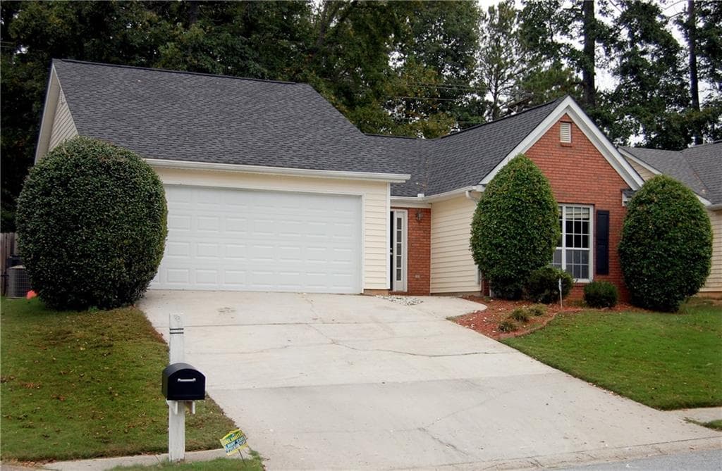 2285 GOLDEN VALLEY Drive, Lawrenceville, GA 30043 — most recent listing photo