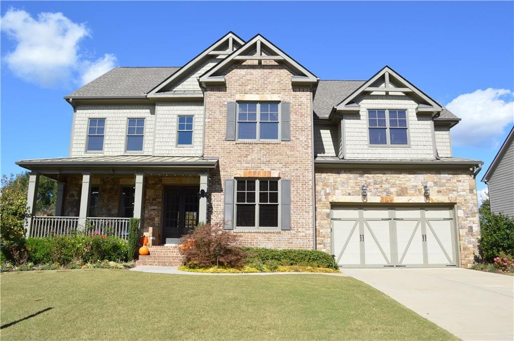5 bedroom, 3,790 sq ft single family residence sold at 1635 Willow Wind Court, Marietta, GA 30066