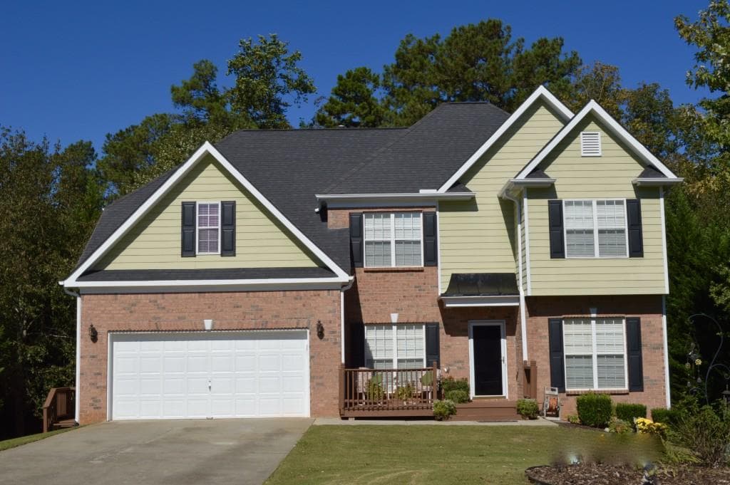 2070 Lanier Heights Drive, Cumming, GA 30041 — most recent listing photo