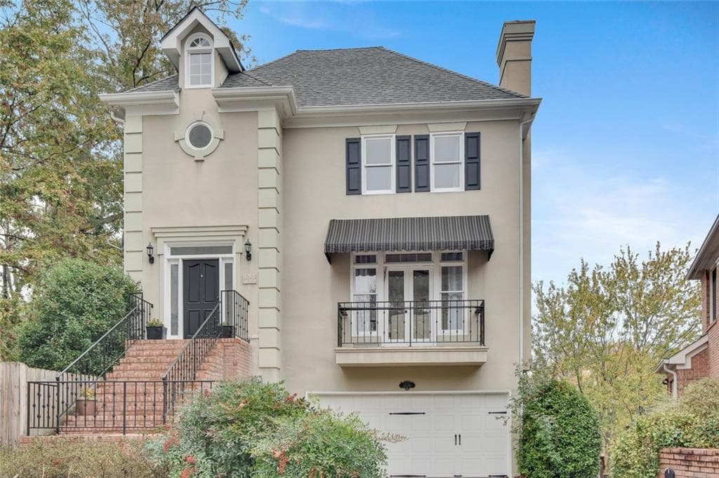 4 bedroom, 3,004 sq ft single family residence sold at 1220 Wildcliff Parkway, Atlanta, GA 30329