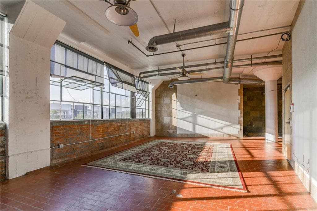 2 bedroom, 1,278 sq ft condominium sold at 881 Memorial Drive 317, Atlanta, GA 30316