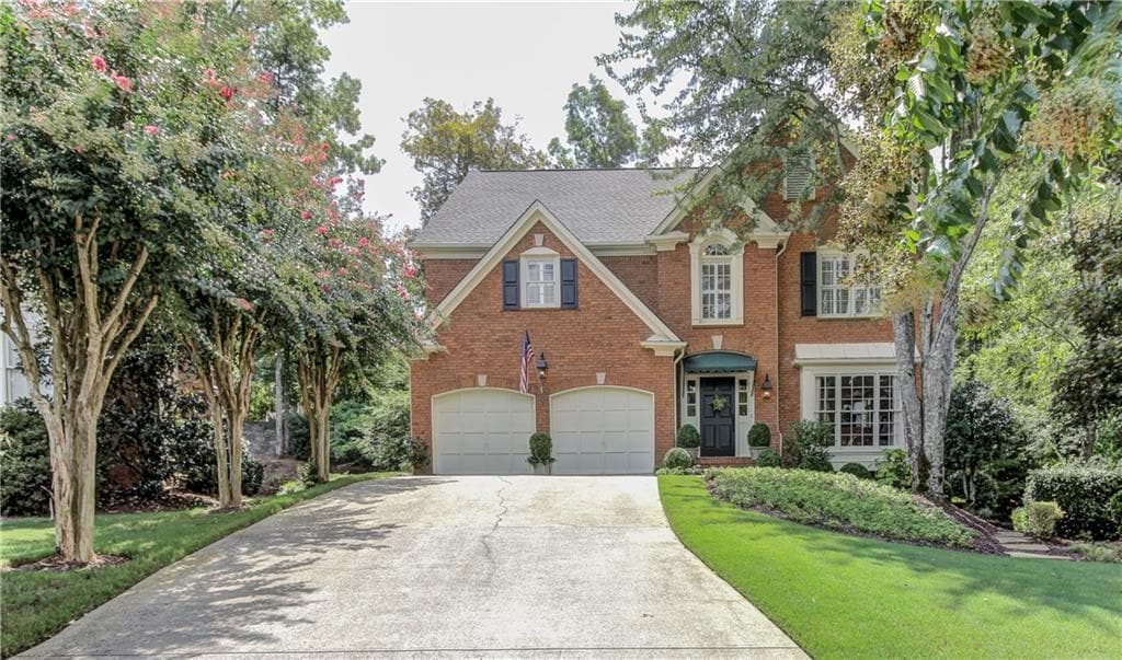 425 Glenridge Close Court, Sandy Springs, GA 30328 — most recent listing photo
