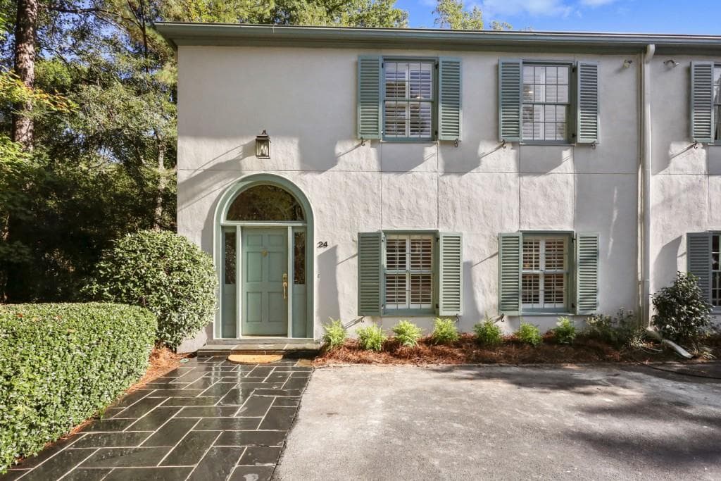 650 Moores Mill Road 24, Atlanta, GA 30327 — most recent listing photo