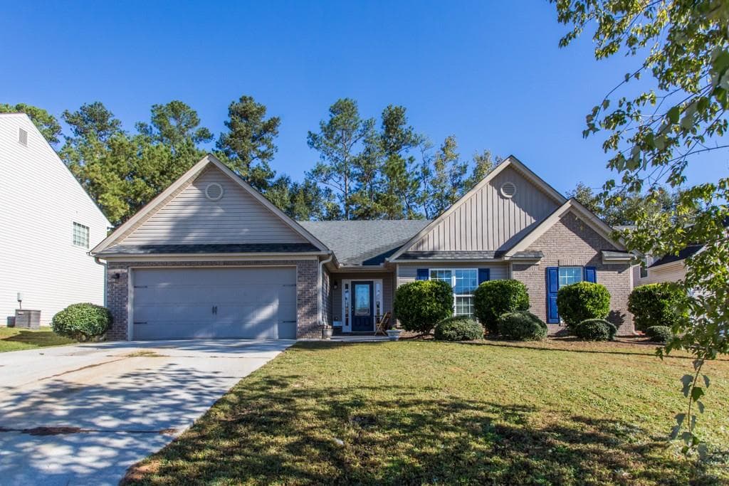 4 bedroom, 2,281 sq ft single family residence sold at 1528 Blakewood Trail, Bethlehem, GA 30620
