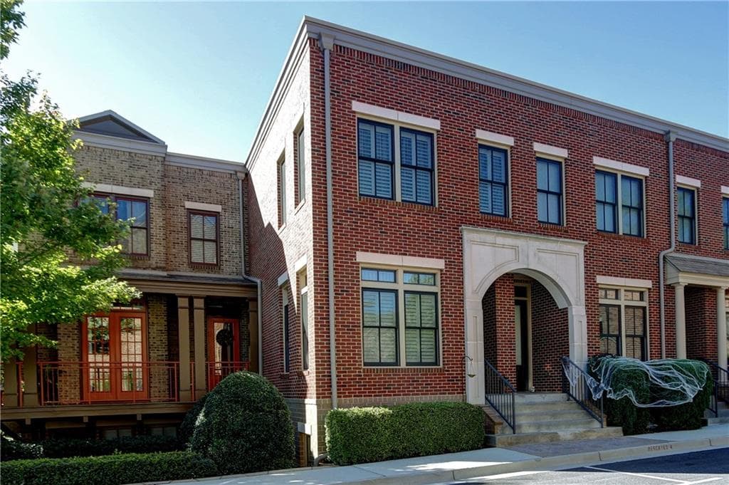 2 bedroom, 1,390 sq ft condominium sold at 4674 Magnolia Commons 206, Atlanta, GA 30338