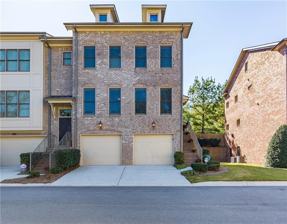 3380 Chestnut Woods Circle, Atlanta, GA 30340 — most recent listing photo