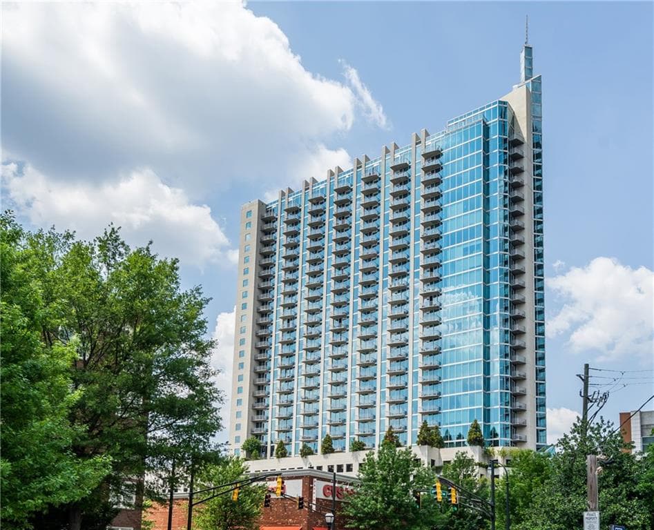 1 bedroom, 605 sq ft condominium sold at 860 Peachtree Street 2516, Atlanta, GA 30308
