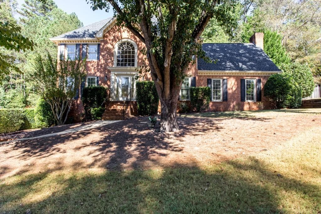 4 bedroom, 2,999 sq ft single family residence sold at 3220 Hartridge Drive, Alpharetta, GA 30022