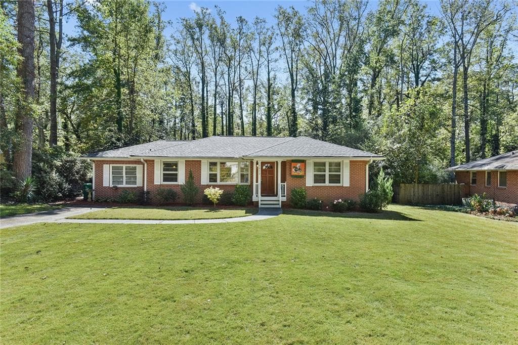 3 bedroom, 1,846 sq ft single family residence sold at 1012 Homewood Court, Decatur, GA 30033