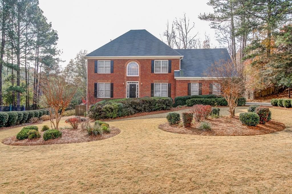 4 bedroom, 3,690 sq ft single family residence sold at 1156 Ward Creek Drive, Marietta, GA 30064